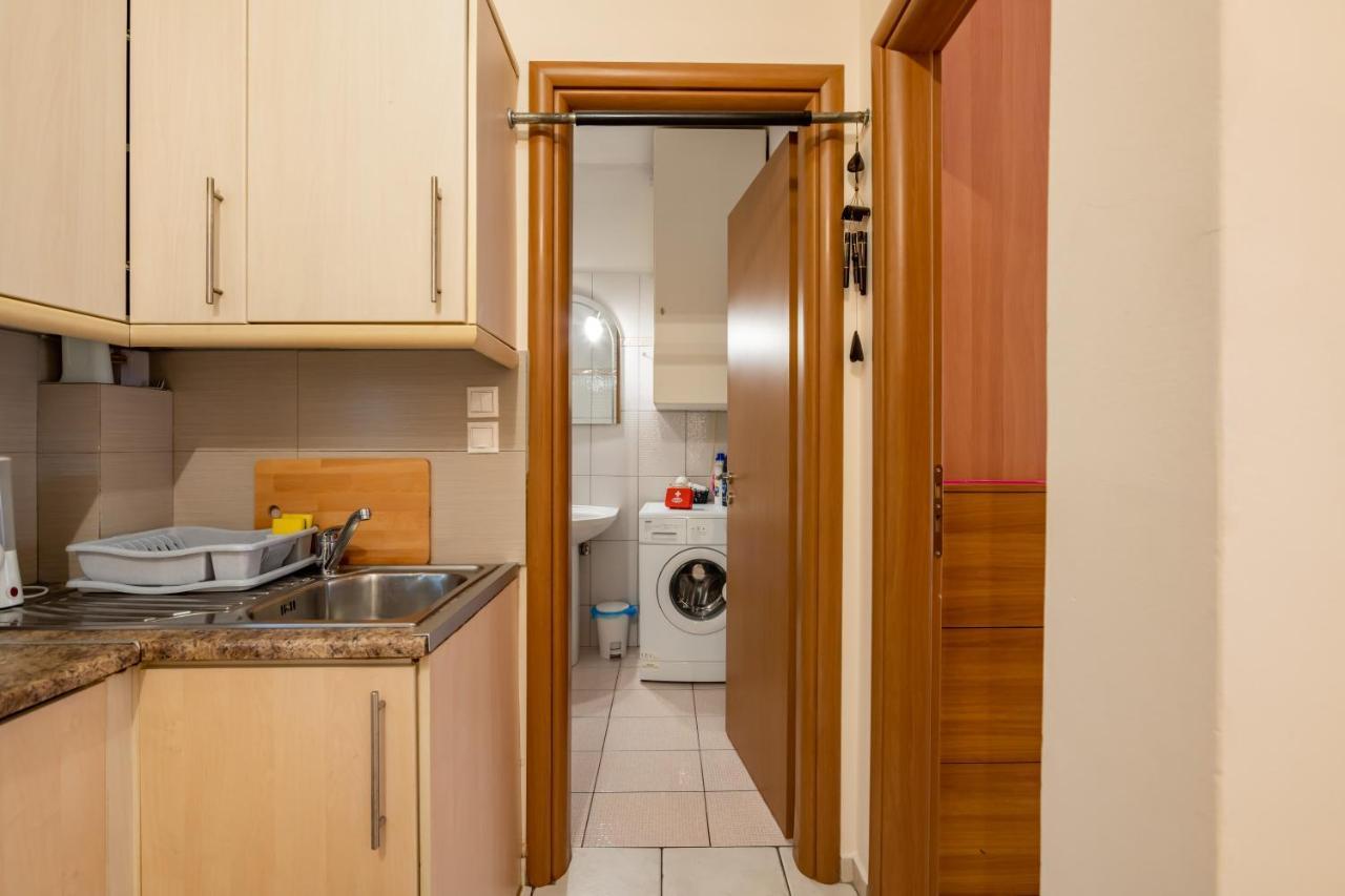 דירות אתונה Flat In Excellent Location With Private Parking מראה חיצוני תמונה